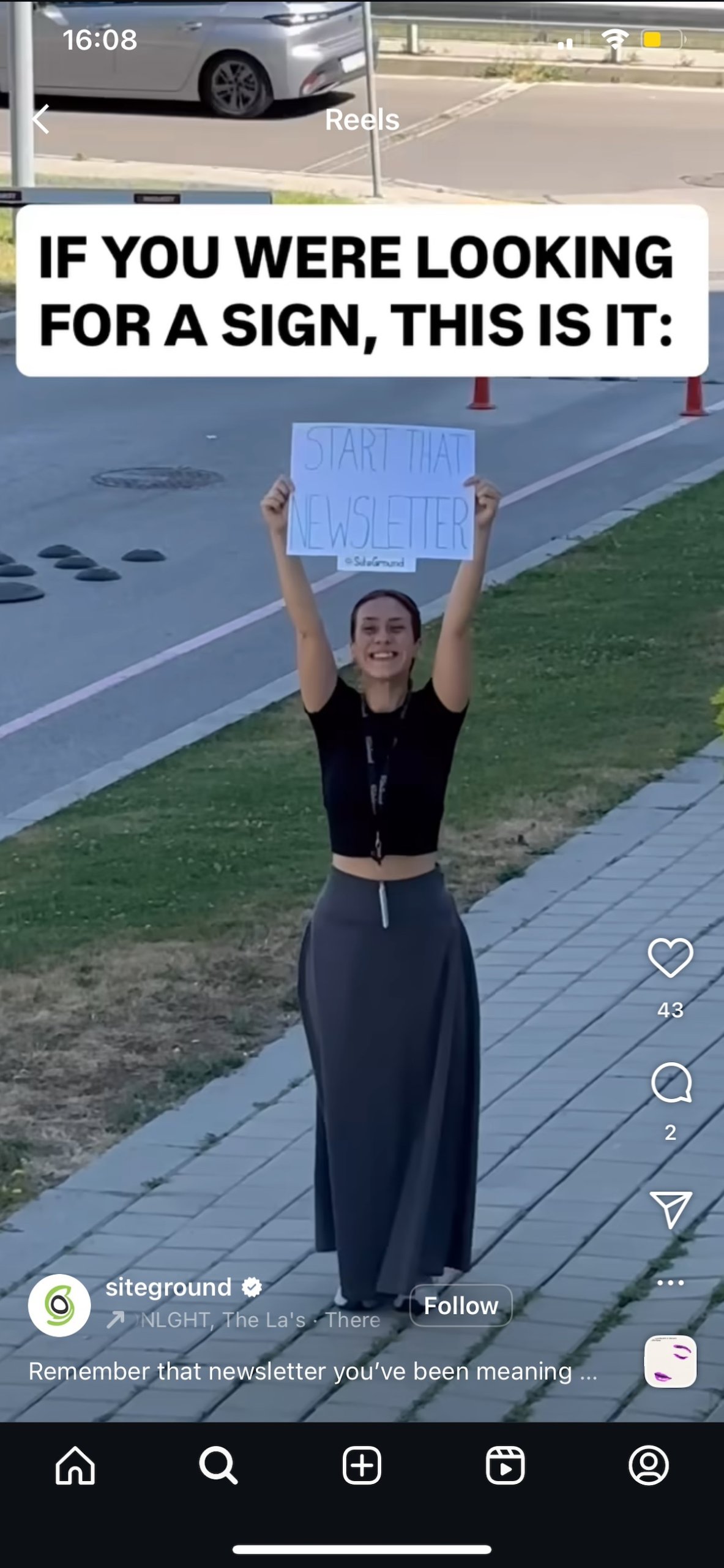 Instagram example of grabbing attention quickly
